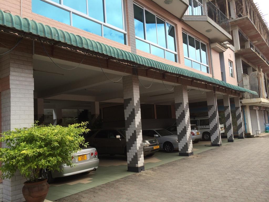 Mc-Elly'S Hotel Arusha Dış mekan fotoğraf
