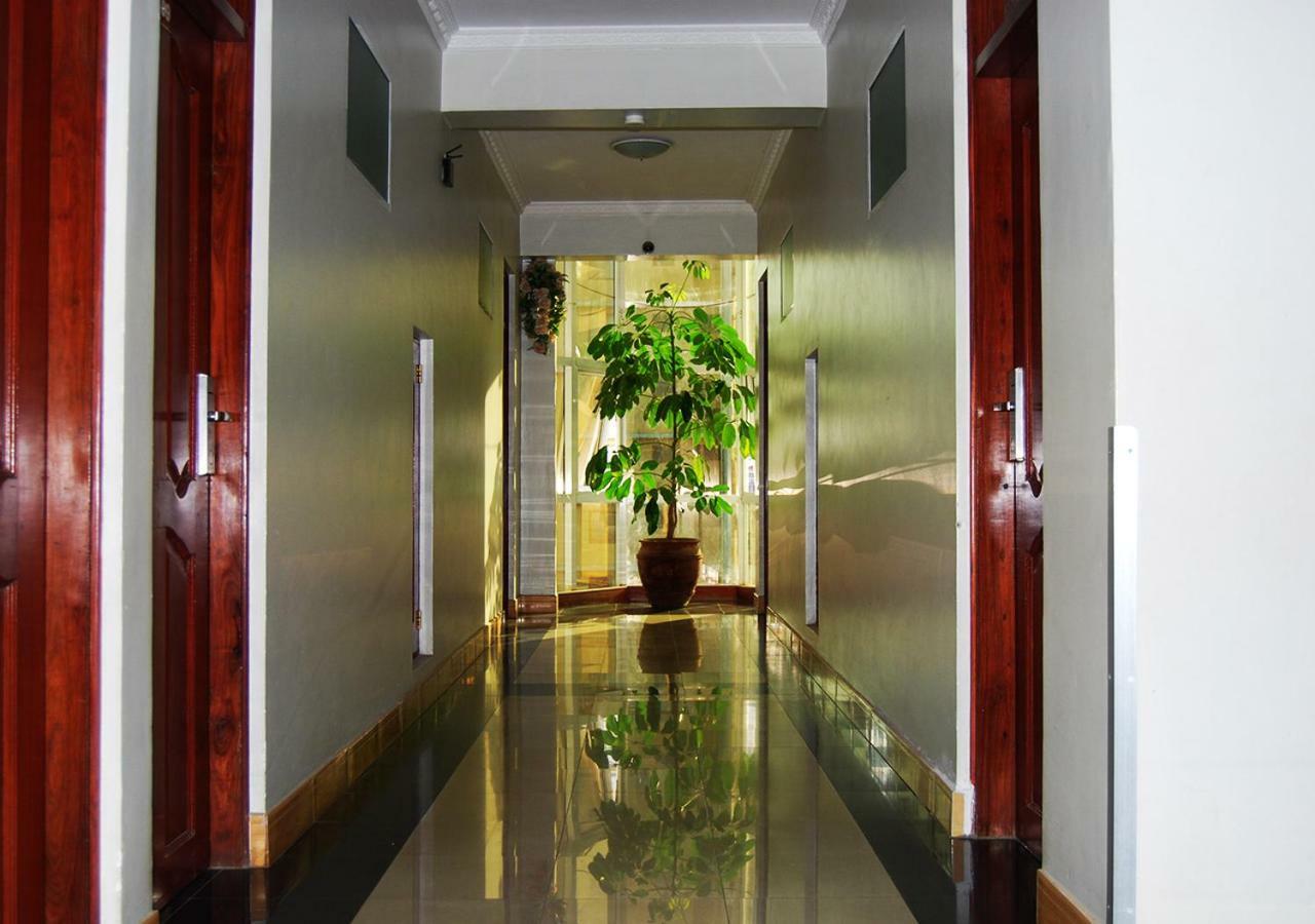 Mc-Elly'S Hotel Arusha Dış mekan fotoğraf